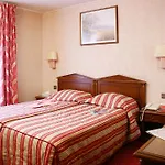 Meslay Republique Hotel 3*