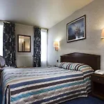 Meslay Republique Hotel Paris