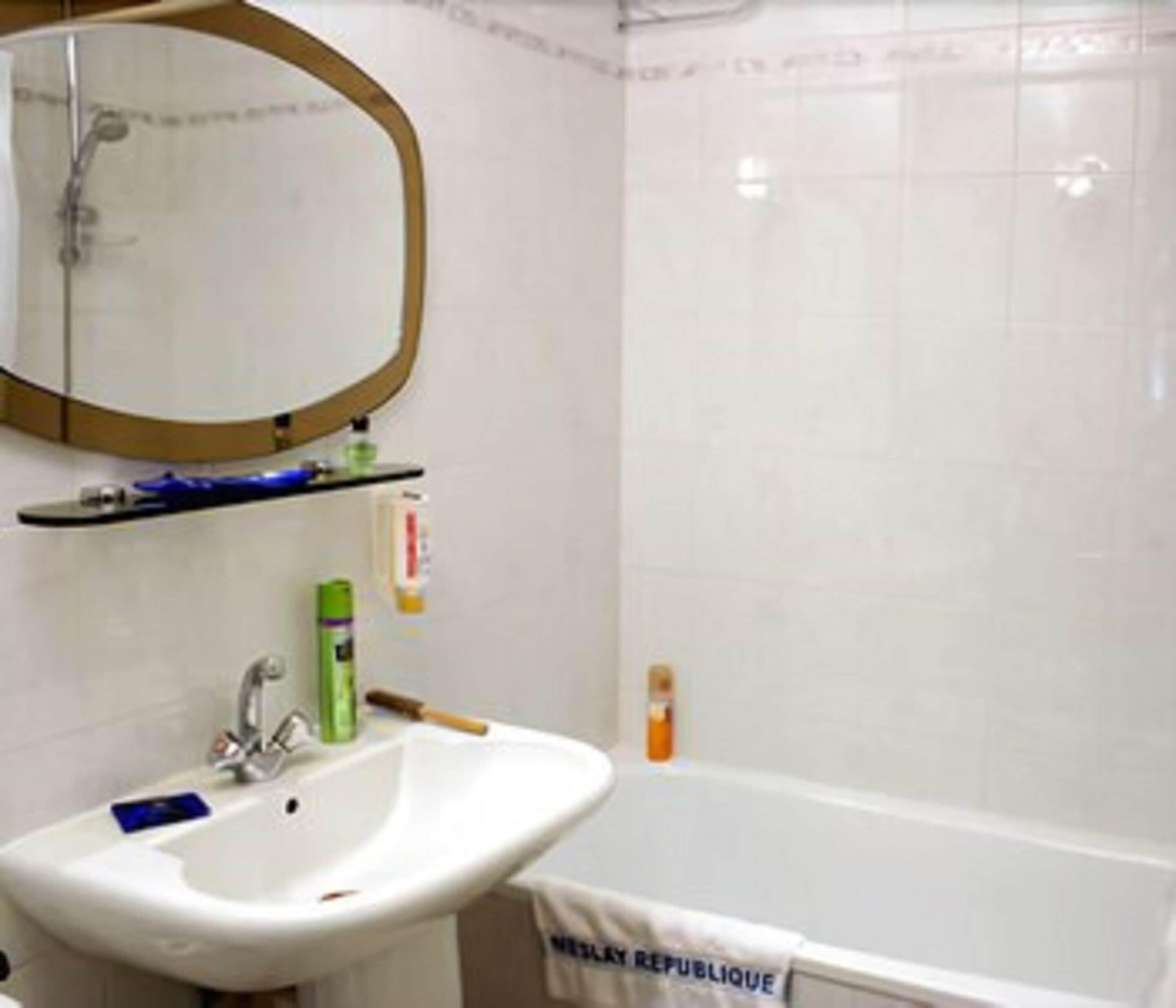 Meslay Republique Hotel Paris