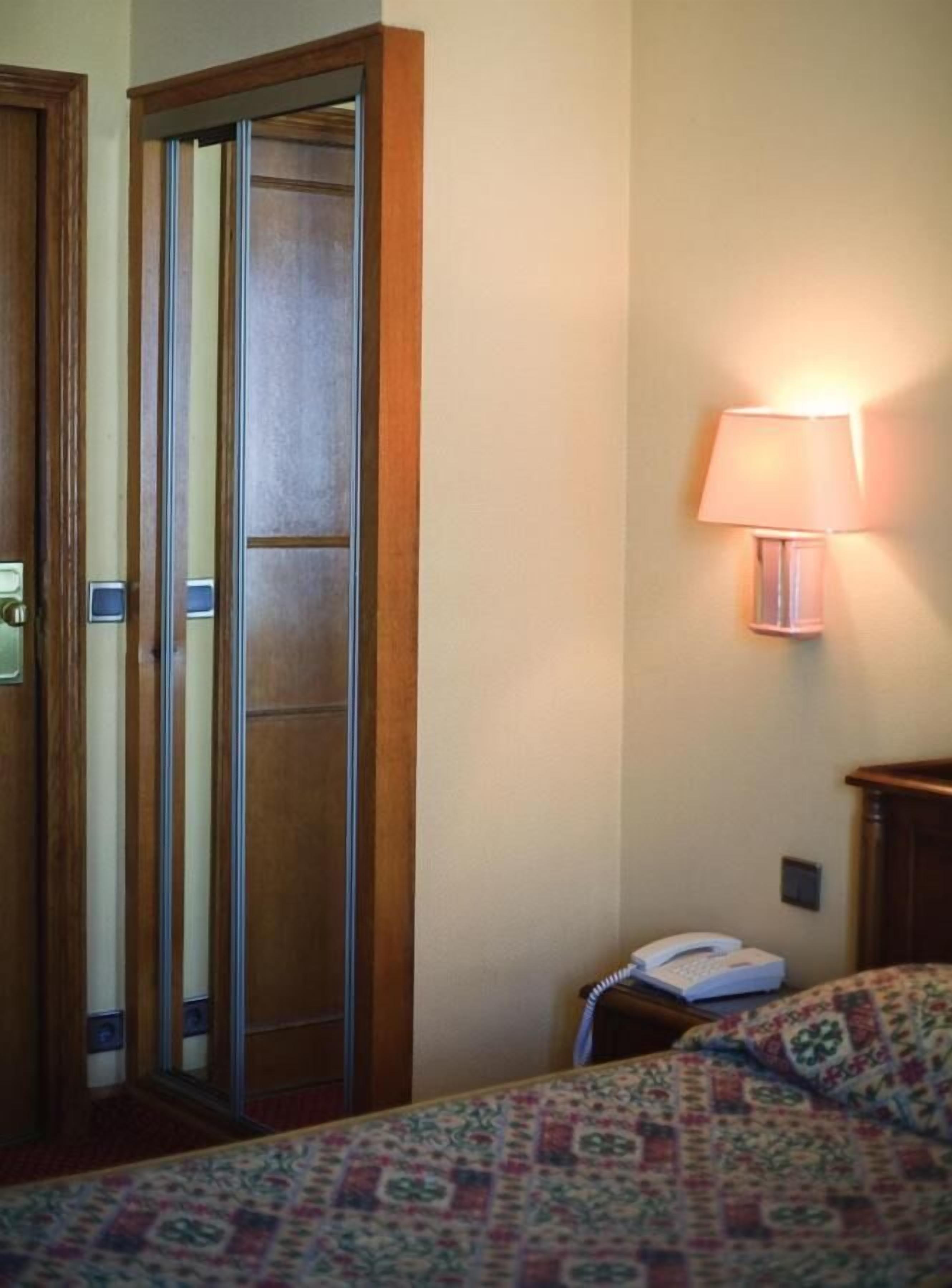 Meslay Republique Hotel Paris