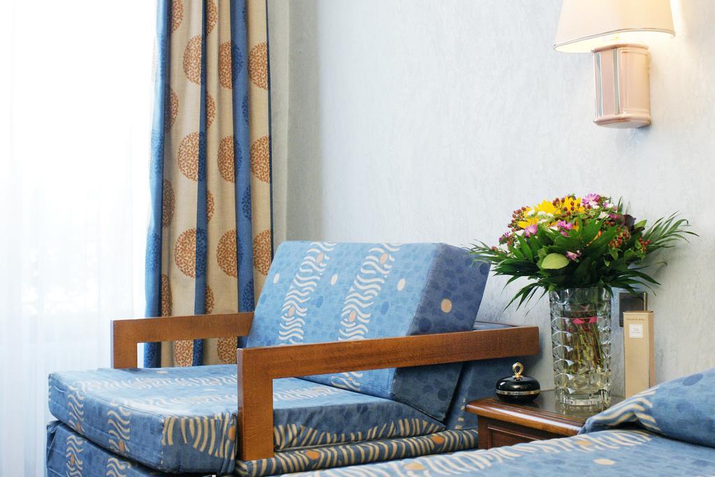 Meslay Republique Hotel Parigi